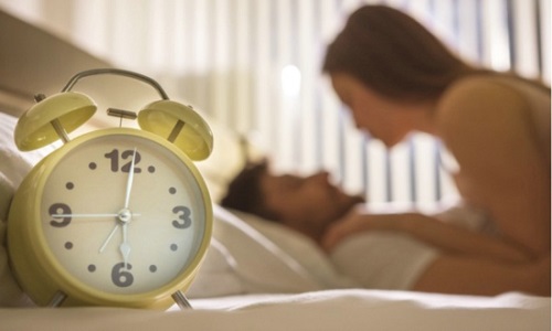 夫妻性生活一次多久正常 性愛時間太久的危害是什么